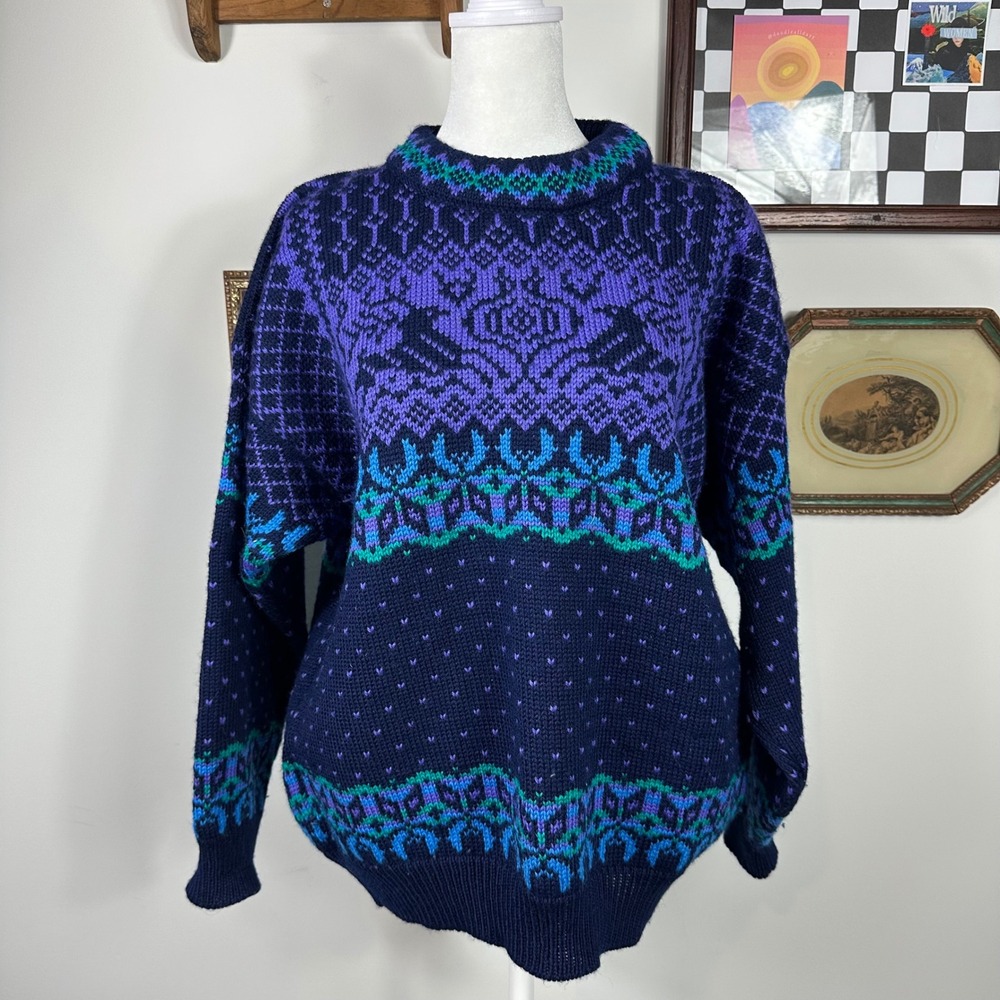 Vintage Dale of Norway Mens Small Fair Isle Blue & Purple Wool Sweater Nordic
